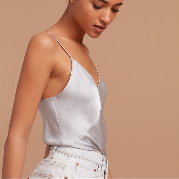 Aritzia Wilfred Free Shelby Camisole - Picture 5 of 5